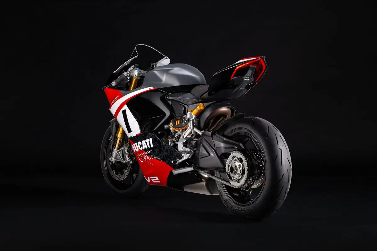 2025 Ducati Panigale V2 Superquadro Final Edition