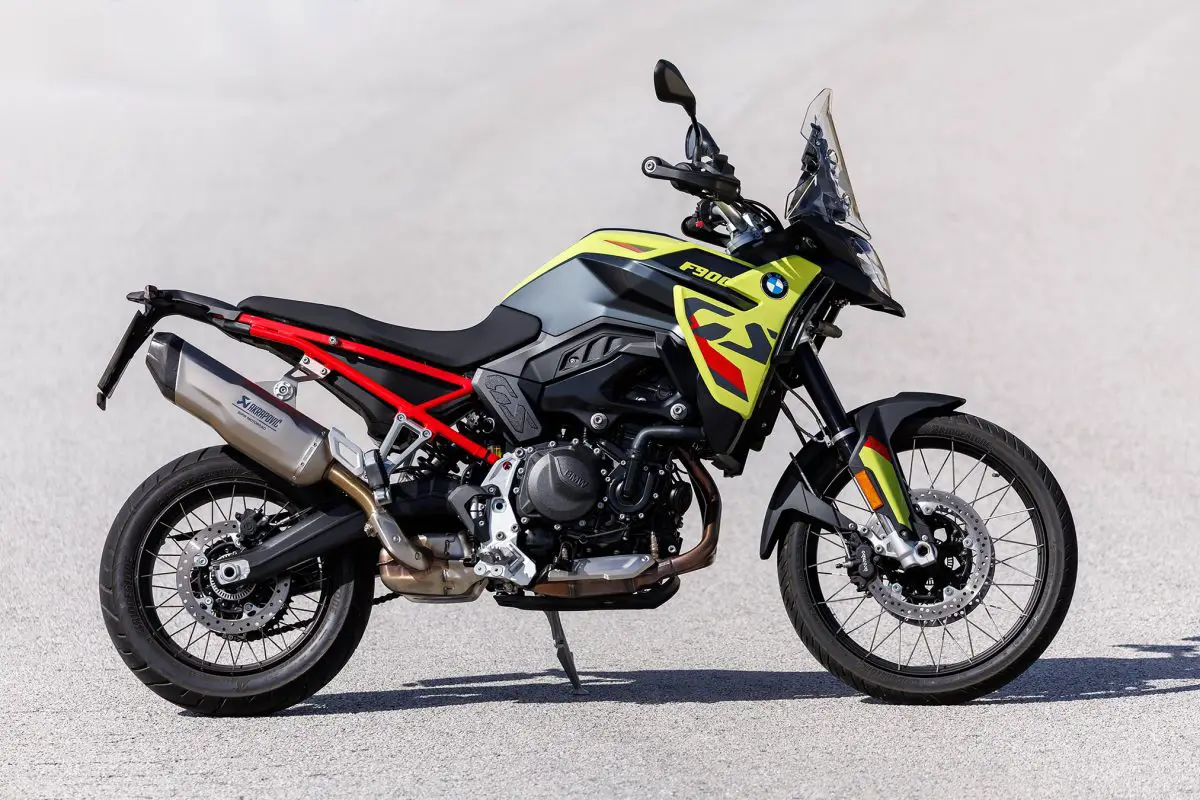 2025 BMW F900GS