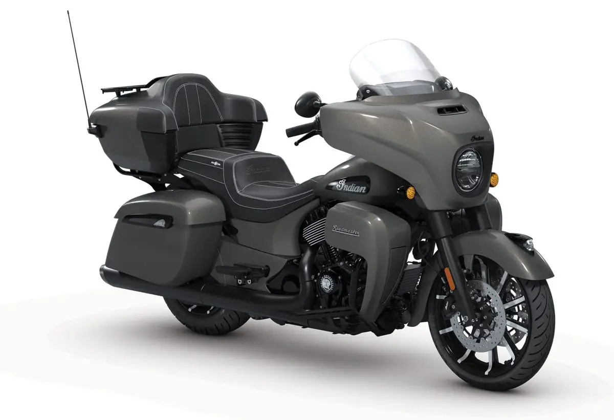 2025 Indian Roadmaster Dark Horse