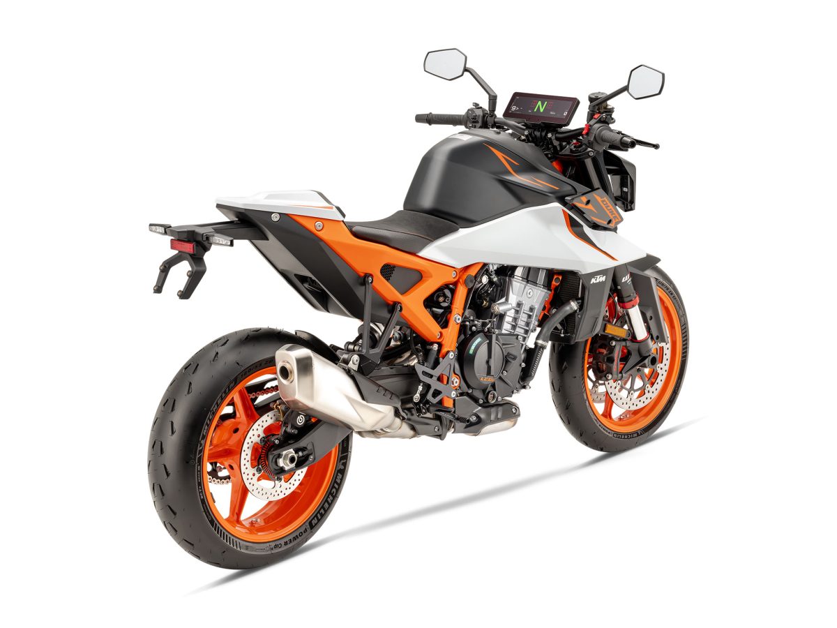 2025 KTM 990 Duke R