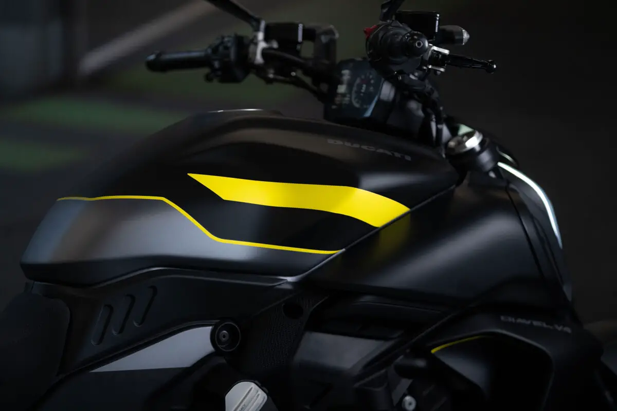 2025 Ducati Diavel V4