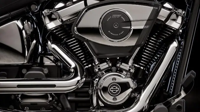 2025-Harley-Davidson-Milwaukee-Eight-117-Custom-Engine1