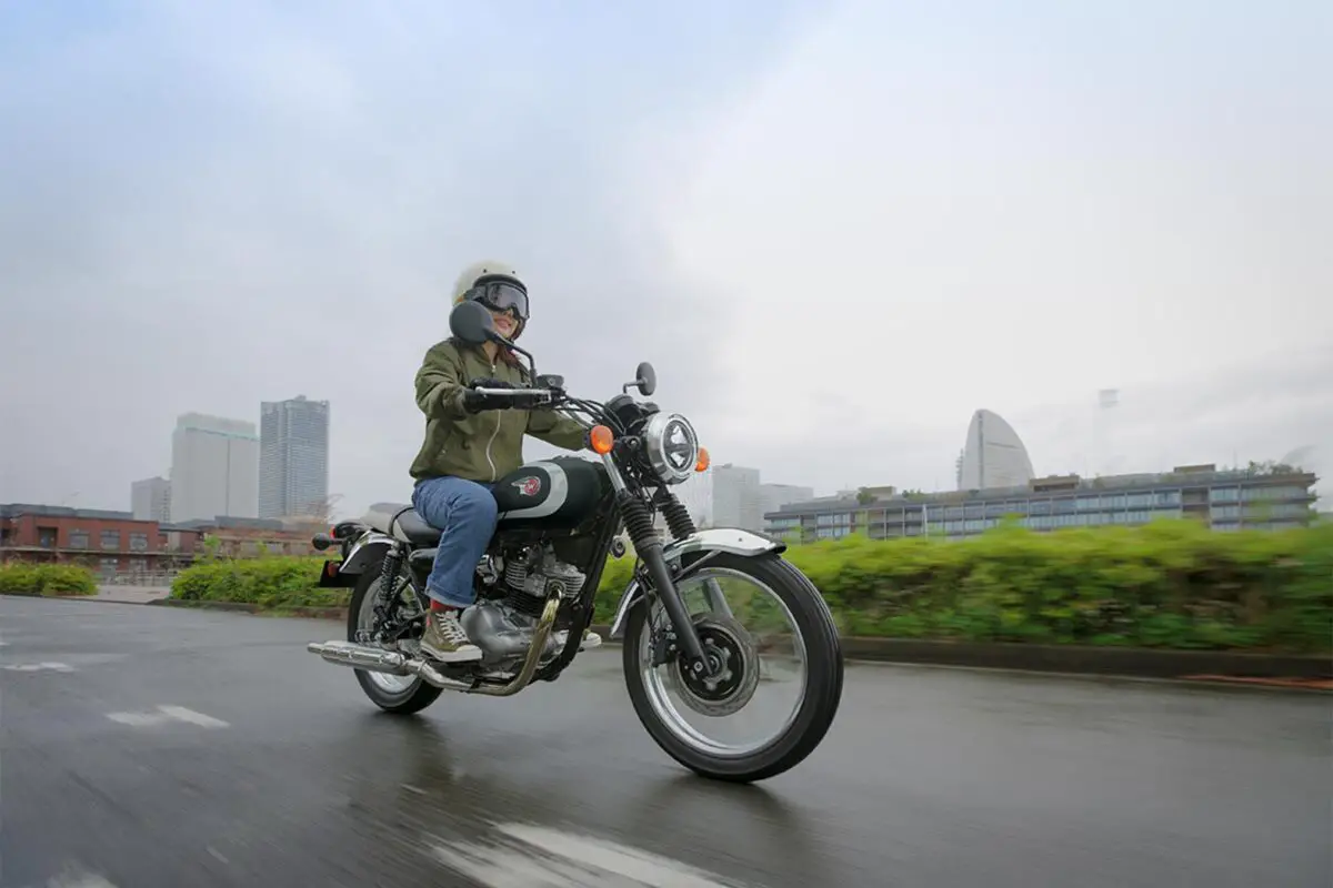 2026 Kawasaki W230 ABS