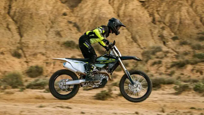2026-Triumph-TF-450-C4 2026 Triumph TF 450-C