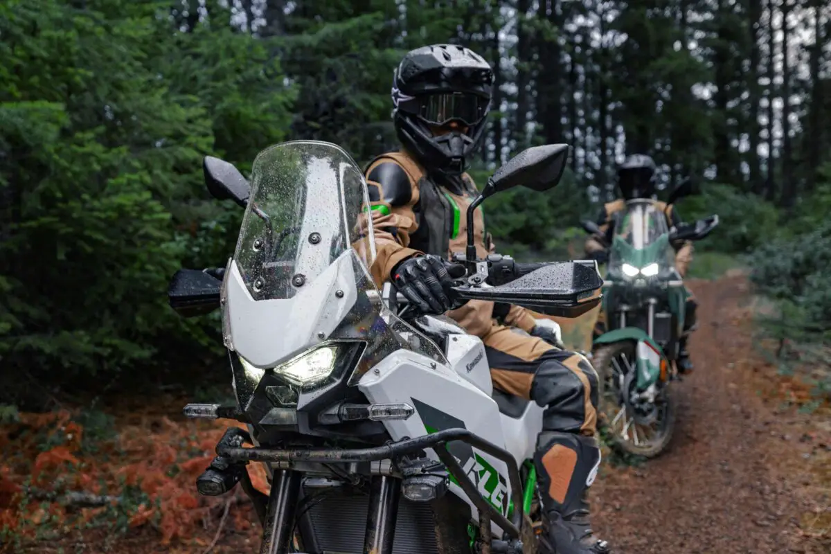 2026 Kawasaki KLE500 ABS