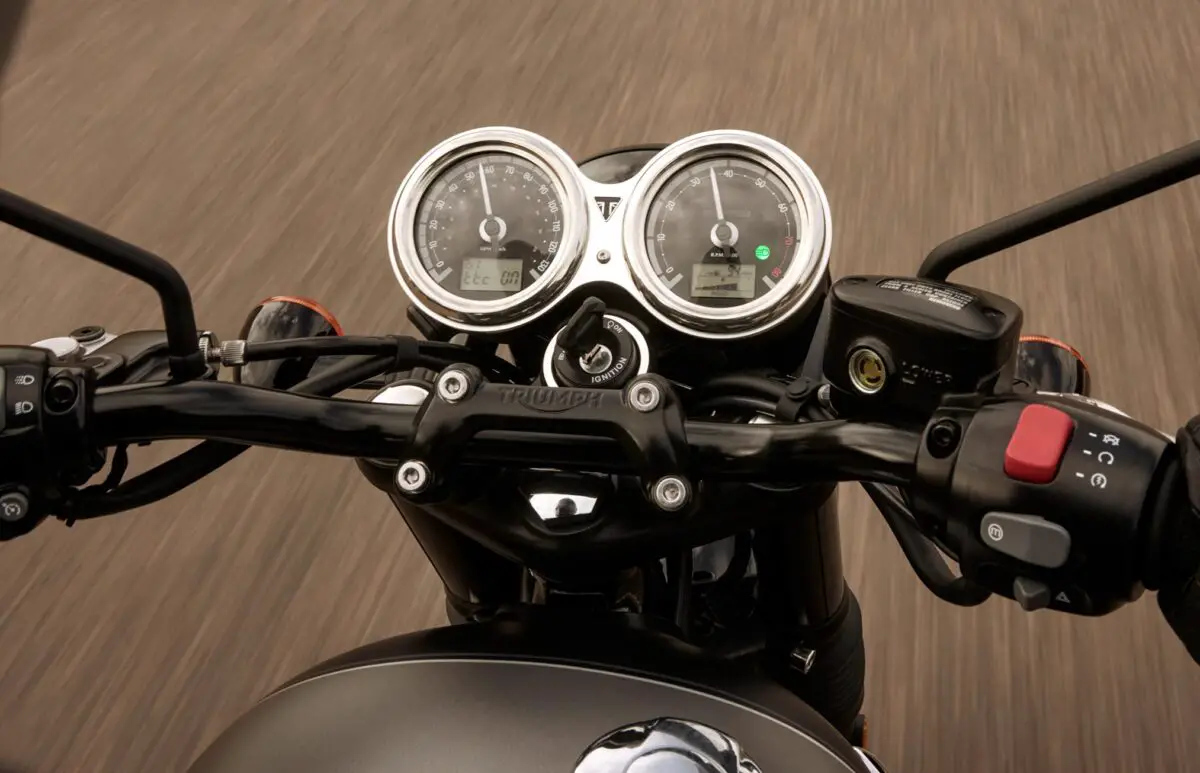 2026 Triumph Bonneville T120 Black