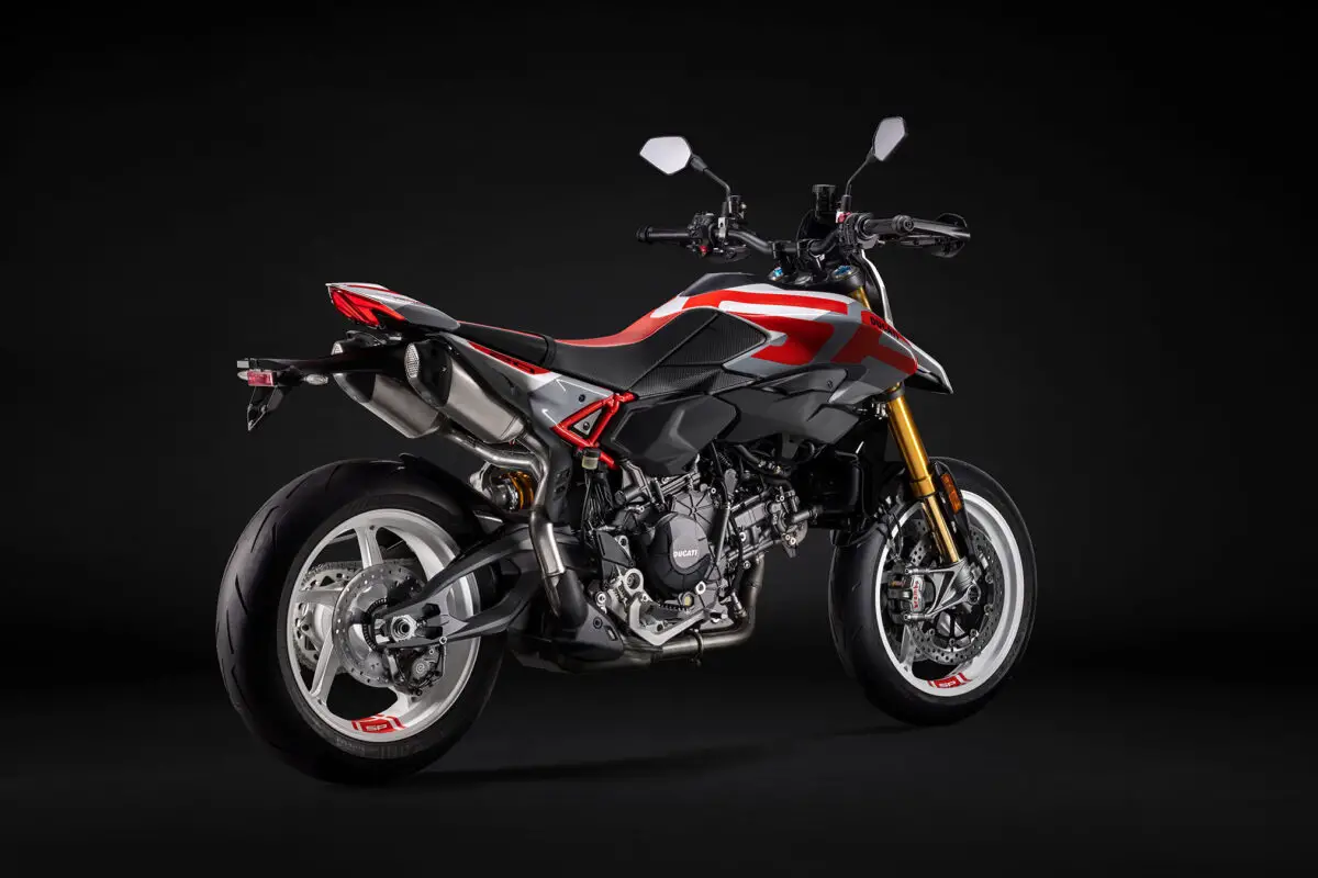 2026 Ducati Hypermotard v2 SP