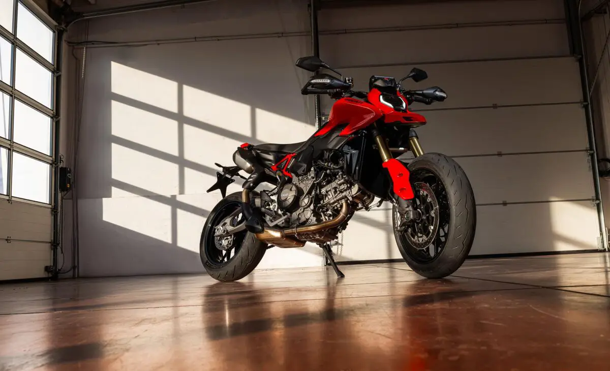 2026 Ducati Hypermotard v2