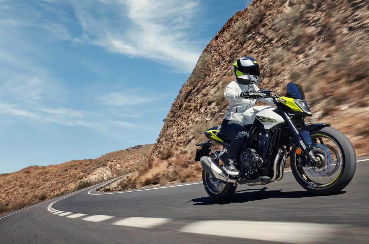 2026 Honda CB500 Hornet E-Clutch