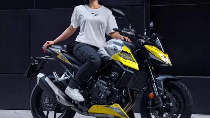 2026 Honda CB750 Hornet E-Clutch