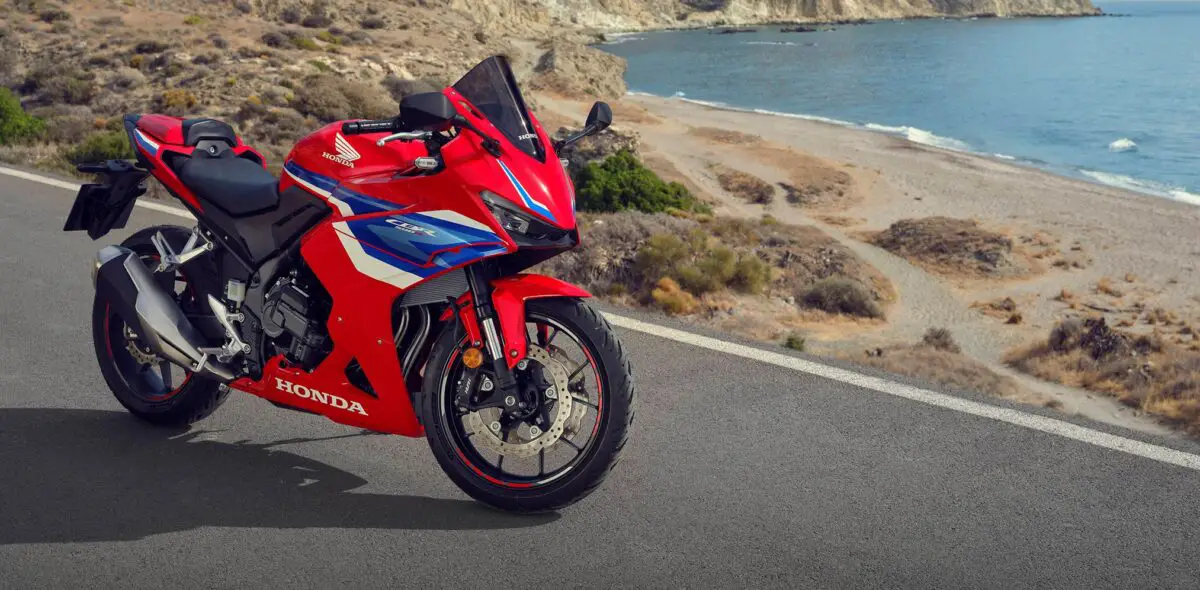 2026 Honda CBR500R E-Clutch