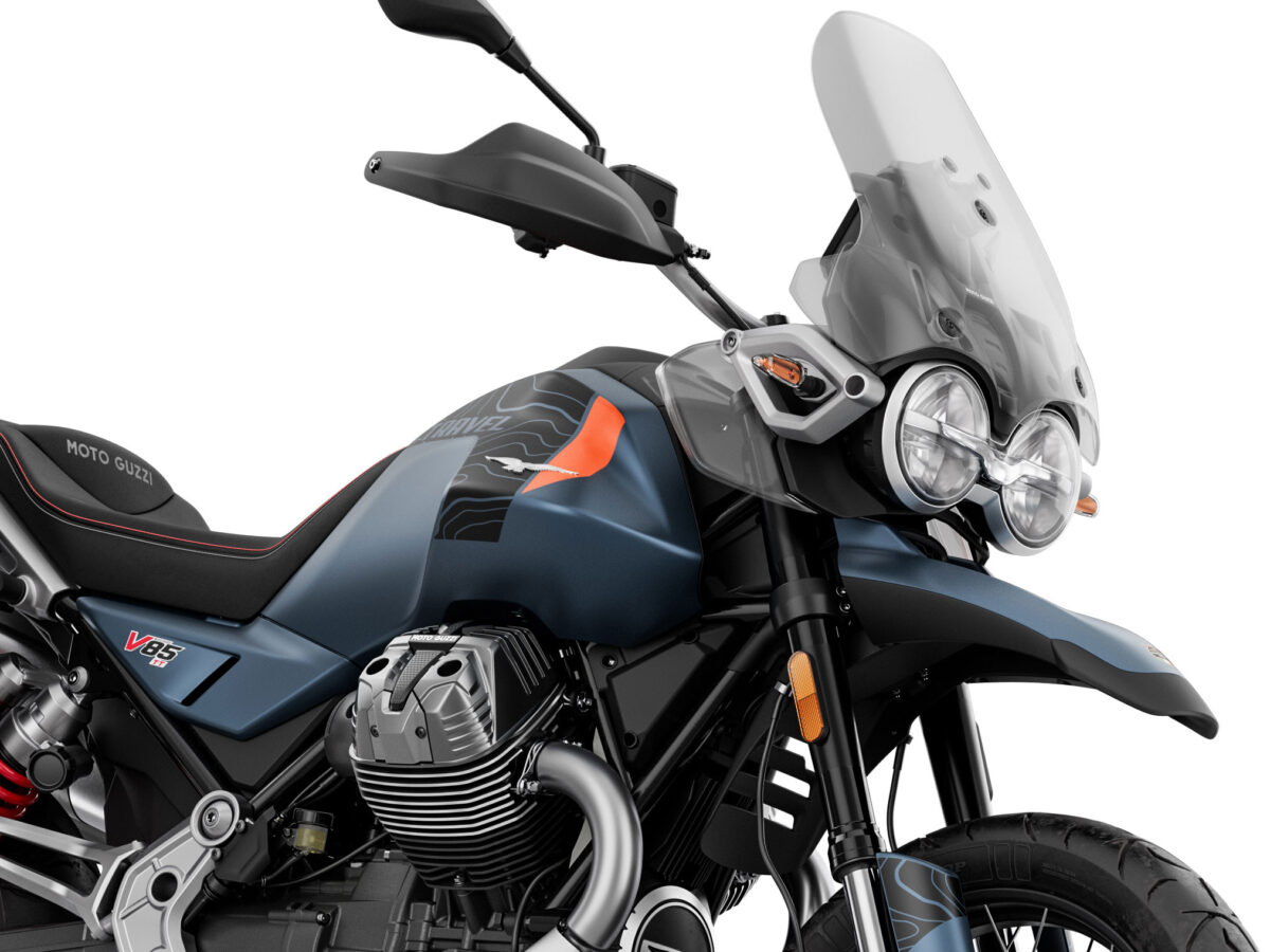 2026 Moto Guzzi V85 TT Travel