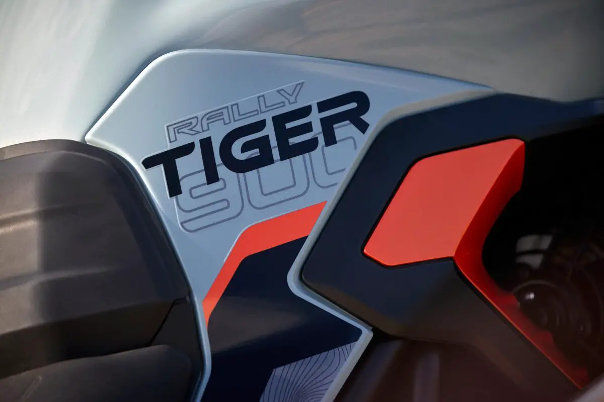 2026 Triumph Tiger 900 Desert Edition